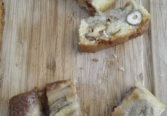 Cake renversé bananes noix et noisettes caramélisées au beurre salé