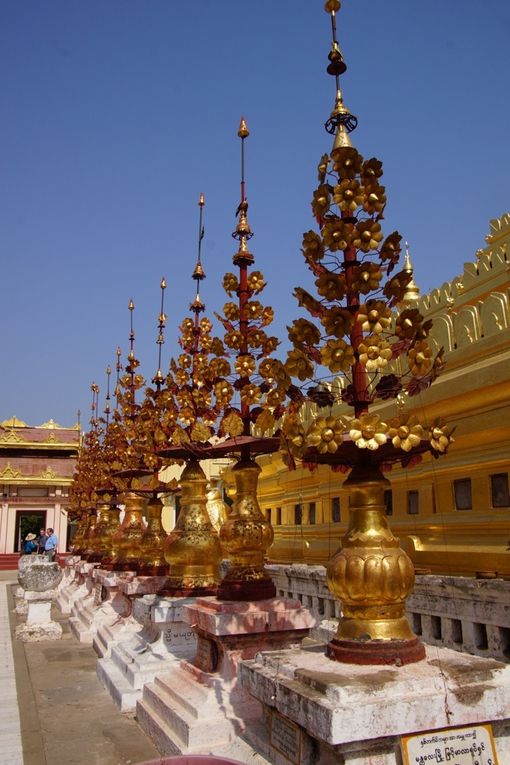 La pagode Shwe Zi Gone à Nyaung Oo.