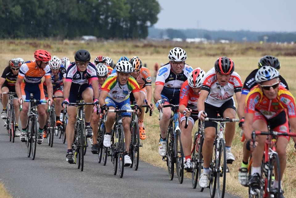 Les résultats et les photos des courses de St Lubin des Joncherets (28)