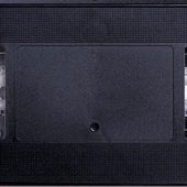 La VHS fait de la résistance