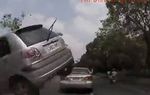 VIDEO - Terrible accident de voiture en Taïwan