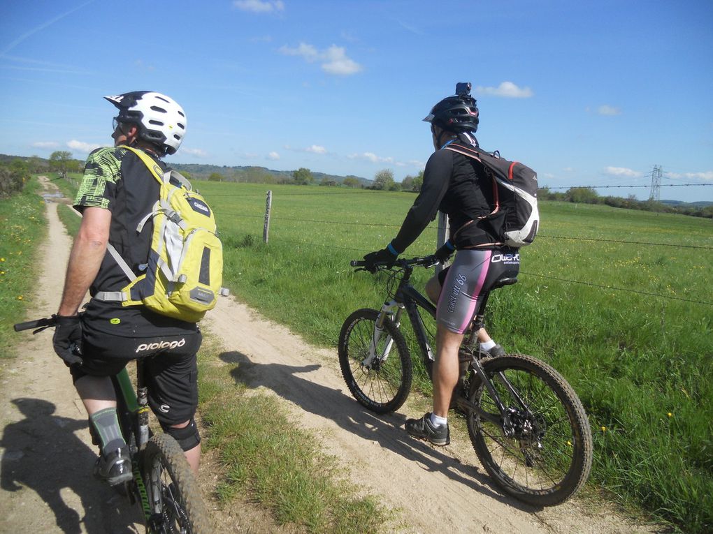 Lundi 16 Mai, Autour de Volvic, 25kms et 530 D+