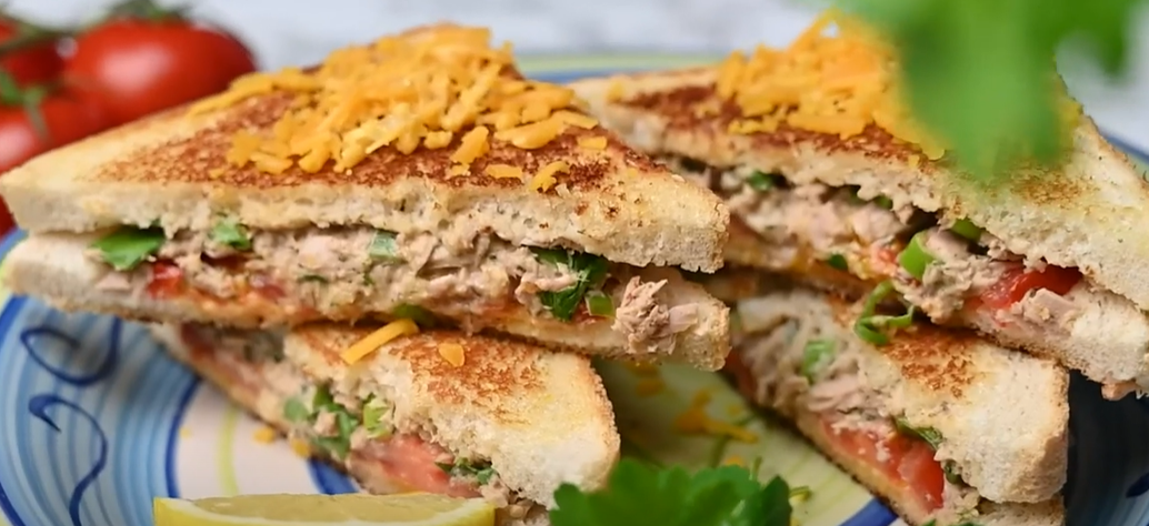 un sandwich « tuna melt »