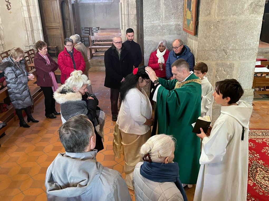 Sacrement des malades au cours de la messe de ce dimanche.