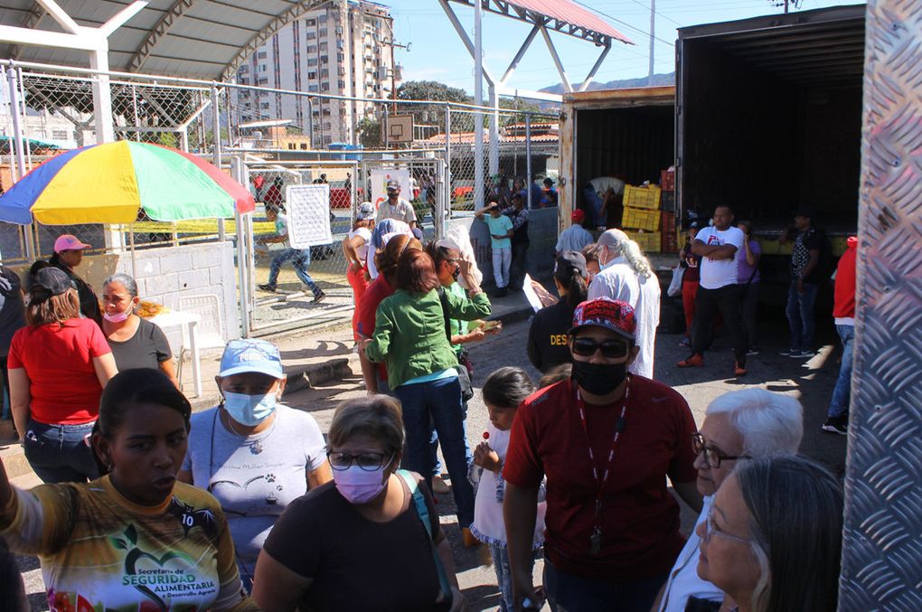 Feria del Campo Soberano favoreció a más de 2 mil familias de la parroquia San José en Valencia