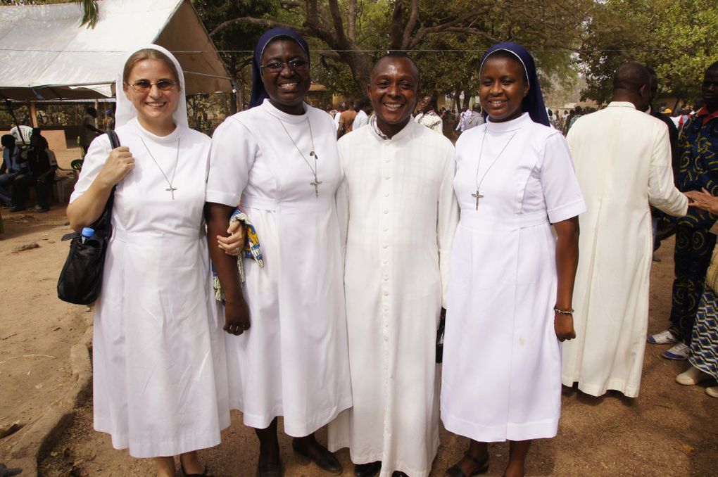 Jubilé d'Argent de la présence SVD au Bénin. La célébration du Jubilé à Bétérou, dans le diocèse de Parakou, nord du Bénin