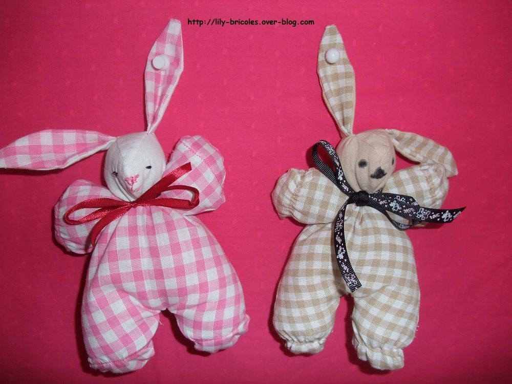 Tous mes modèles de " nounours" peuvent être personnalisés par un prénom, une date....