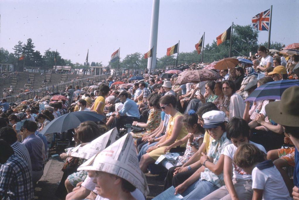 camapgne d'évangélisation à Bruxelles en 1975 au Heysel stadium et parc des expositions