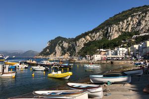 Capri . Côté port.