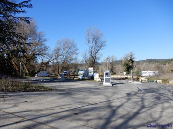 Aire de camping-car de Saint Paul lèz Durance (Voyages en camping-car)