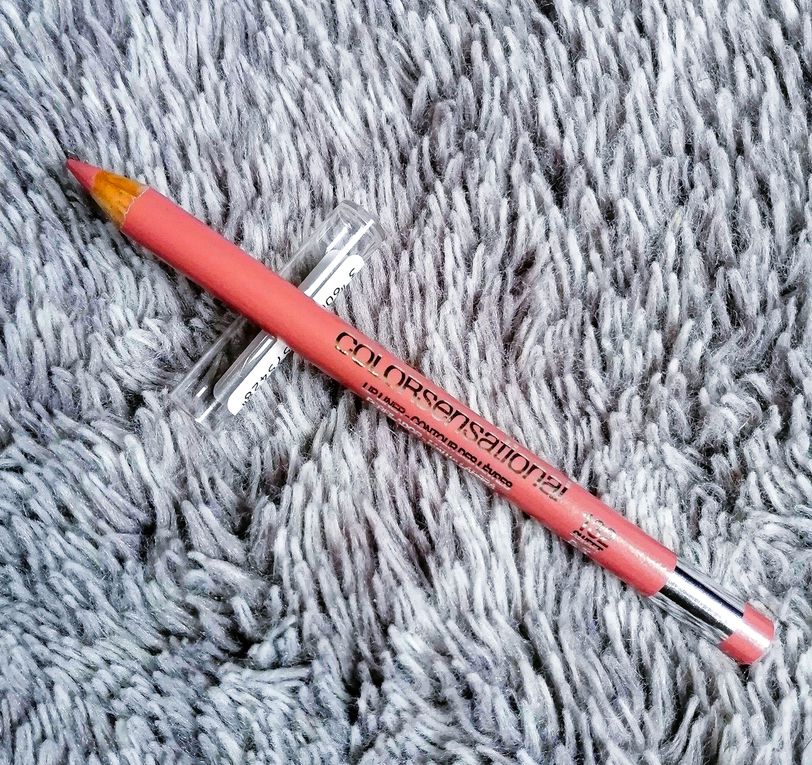 Jour 3 Crayon à lèvres ColorSensational : 132 Sweet Pink 