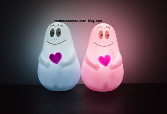 zoom sur nos veilleuses : Lumilove Barbapapa de Pabobo