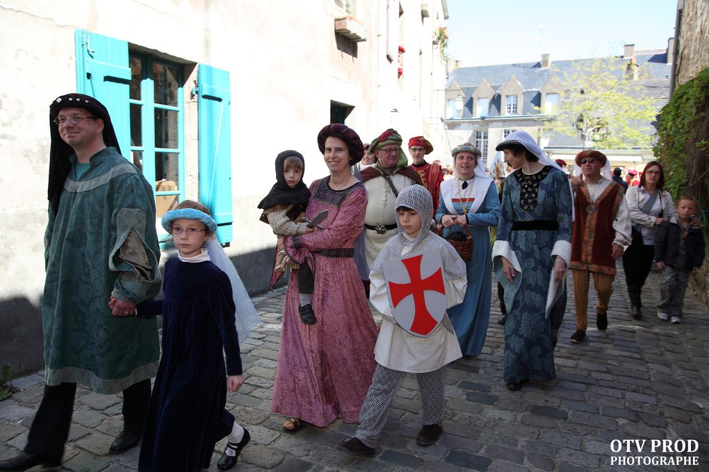 Photos de la fete medievale de guerande.ville de guerande. sel de guerande.