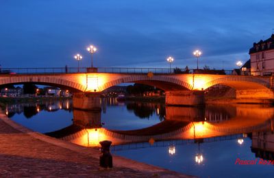 Sens  pont sur l'ile d'Yonne