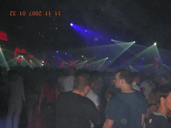 Photo de l'I Love Techno 2007
(Voir aussi http://ilovetechno-photos.over-blog.com/)