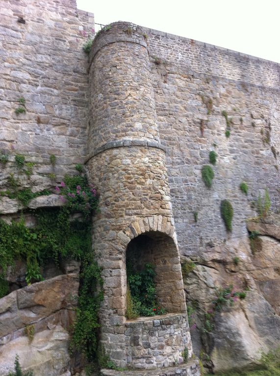 Album - StMichel à Vannes par Cancale St Malo Dinan lorient 387 km