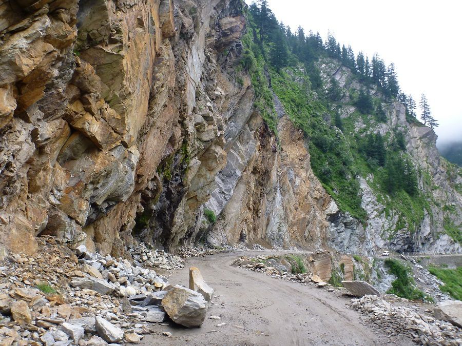 L'éboulement de Govind Ghat et le retour vers le sud