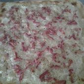 Flammenkueche (tarte flambée alsacienne) au companion (ou pas) - Mes Meilleures Recettes Faciles