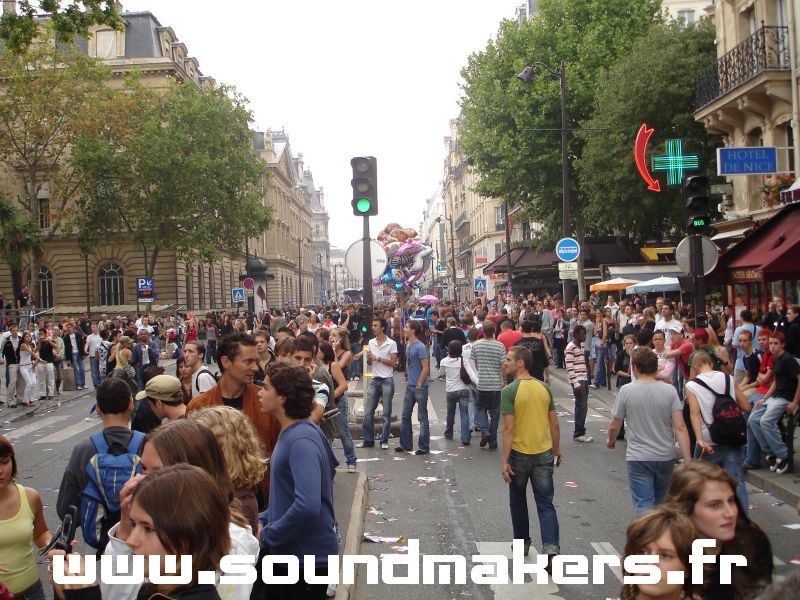 Bumping Discovery @ Techno Parade 2006 (Paris)