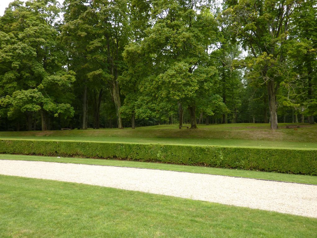 Le monument Américain, Jean De la Fontaine, Le musée de l'Hôtel Dieu la Marne ...