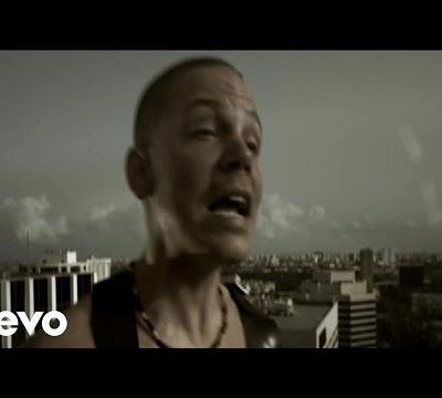 Calle 13 - Calma Pueblo 