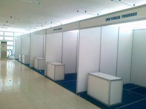 Sewa partisi pameran