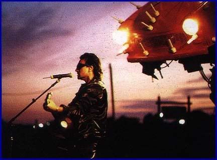 U2 -ZOO TV Tour -18/08/1993 -Londres -Angleterre -Wembley Stadium