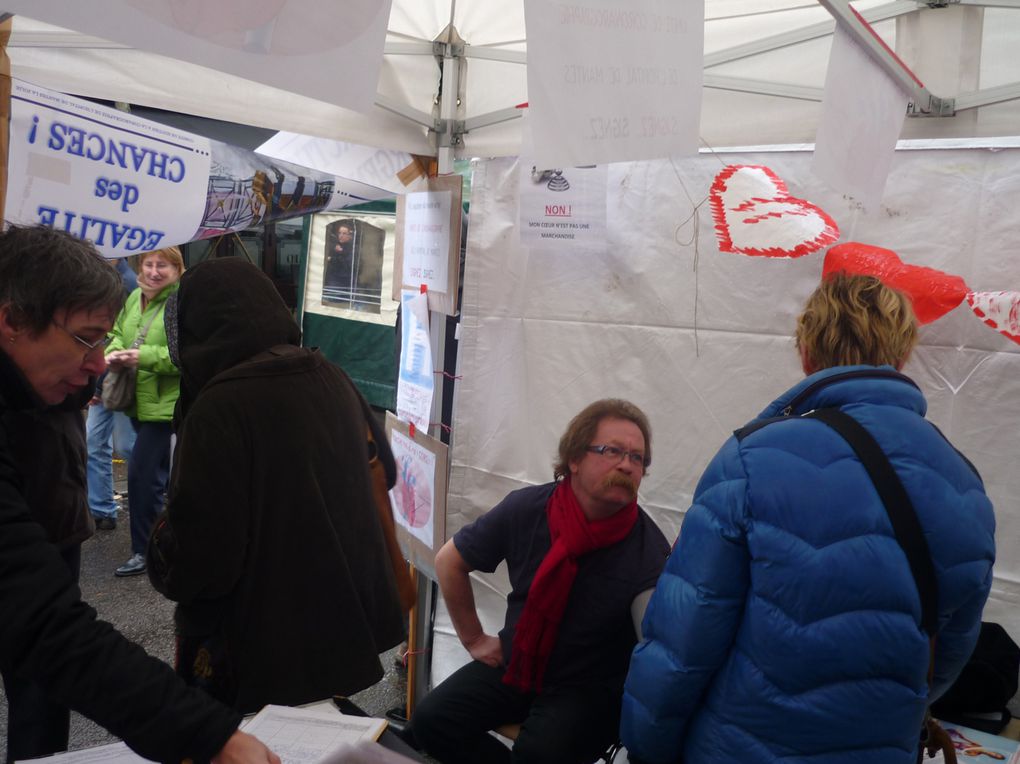 Stand de la foire aux oignons de Mantes-la-Jolie le 22 novembre