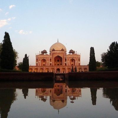 Namaste de Katmandou, et la vache Népalaise...!