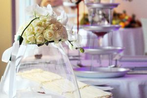 Le Saint Clair Traiteur Côté Sud, traiteur mariage | Décoration florale des Buffets