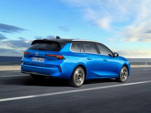 Nouvelle Opel Astra Sports Tourer : c’est elle! 