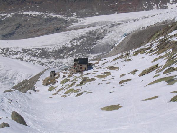 Voil&agrave; les premi&egrave;res photos du Raid &agrave; skis de 4 jours dans le Valais (Merci beno&icirc;t pour les photos)...la suite bient&ocirc;t