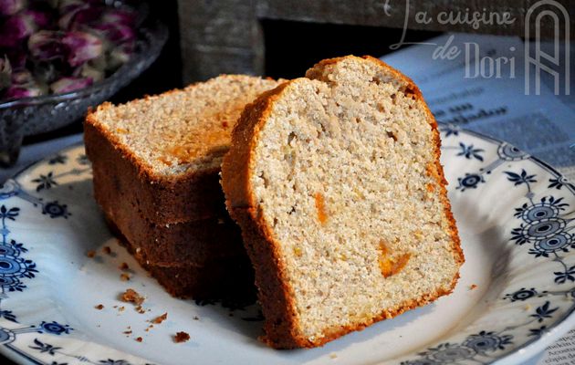 Cake à l'Epeautre complet, Amaretto et clémentines confites de Corse