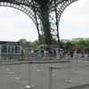 La tour Eiffel fermée pour cause d'invasion
