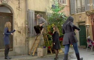 Plus Belle La Vie, série TV France 3: Episode 2131 du Lundi 24 décembre 2012 "le sapin de la discorde", résumé imagé et vidéo
