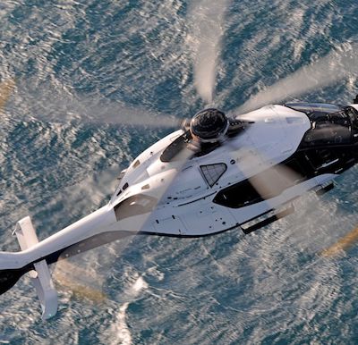 Airbus Helicopters vole à vue