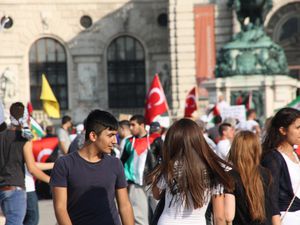 Vienne sous le soleil (et avec les manifestations pro Gaza).