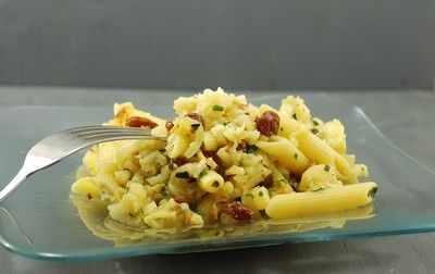 SIEMPRE APETECE UN BUEN PLATO DE PASTA: PENNE CON SALSA DE COLIFLOR Y ANCHOAS