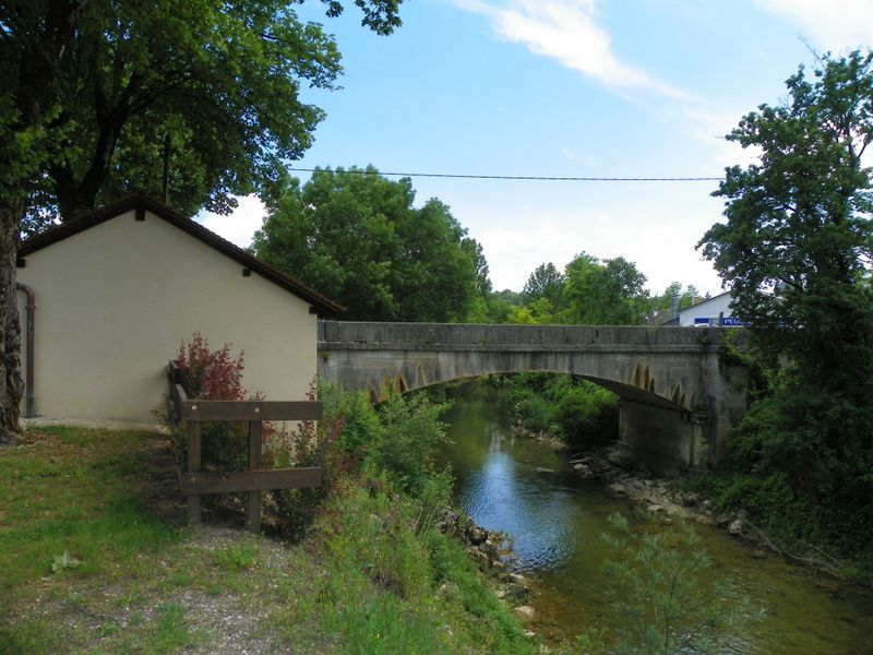 Villages, lacs, cascades, forêts, patrimoine ...