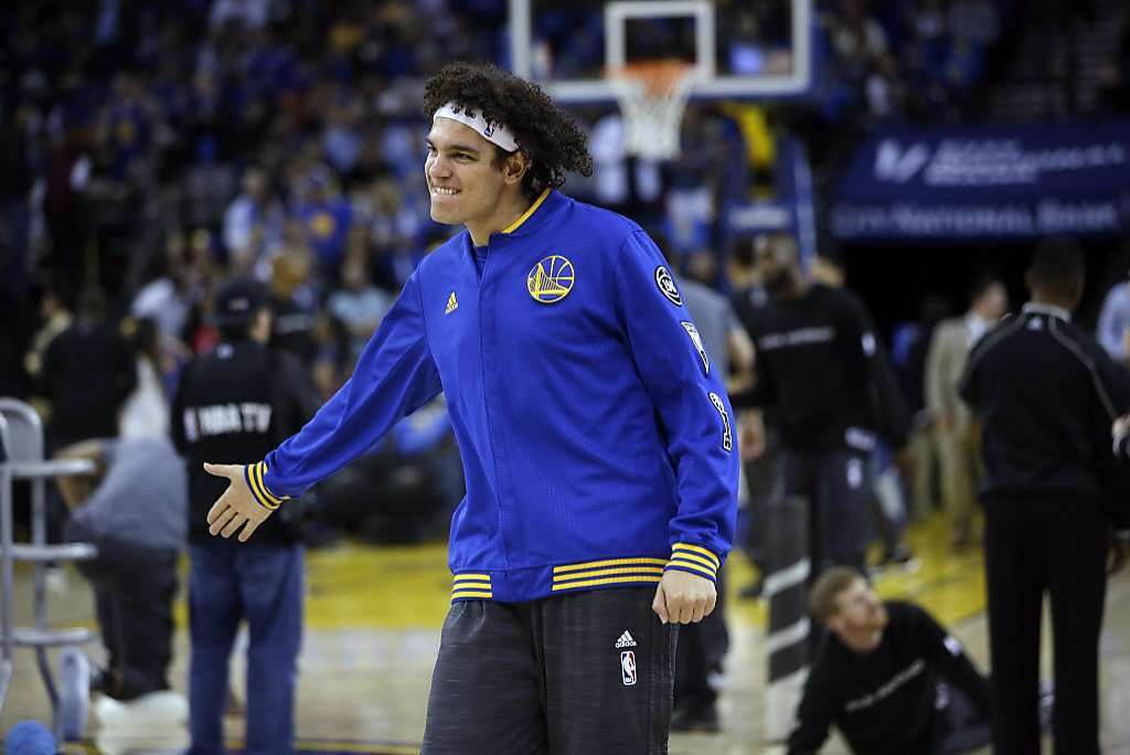 Anderson Varejao rempile aux Warriors 