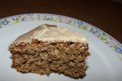 Gâteau aux noix glaçage café ..MIAM