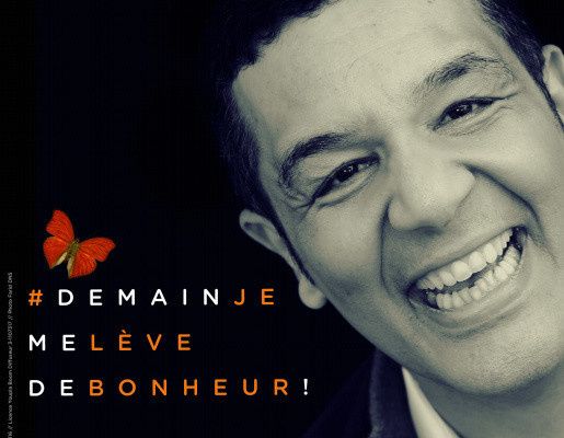 Cartouche à la Scène Parisienne avec "Demain je me lève de bonheur !"