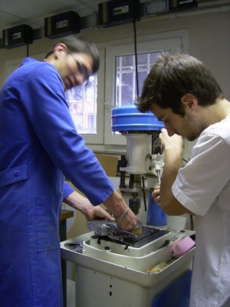 Photos de la fabrication de notre dernier prototype.- Retour au sommaire -