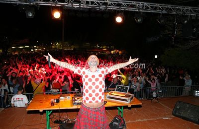 Féria d'Azille 2015 : DJ Balpore's régale les Minervois, 2 mai 2015.