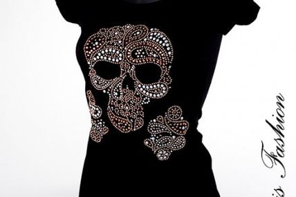 Tee-shirt femme avec coton noir clous fatals avec strass Taille L prix 13€