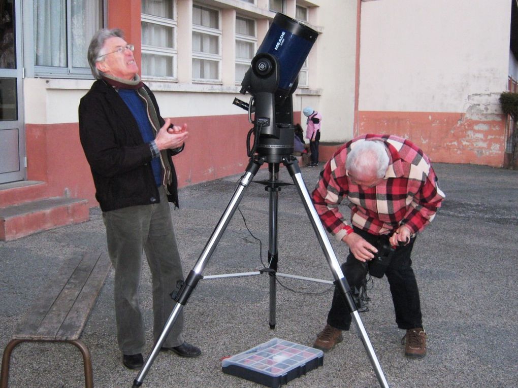 Observation de la lune et de vénus (fécvrier 2009)
