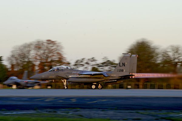 Photo : (c) USAF - Décollage d'un F-15E Strike Eagle en direction de la Turquie.