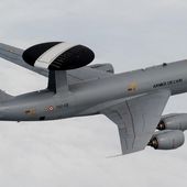 Un AWACS de l'Armée de l'Air et de l'Espace engagé en Méditerranée centrale. - avionslegendaires.net
