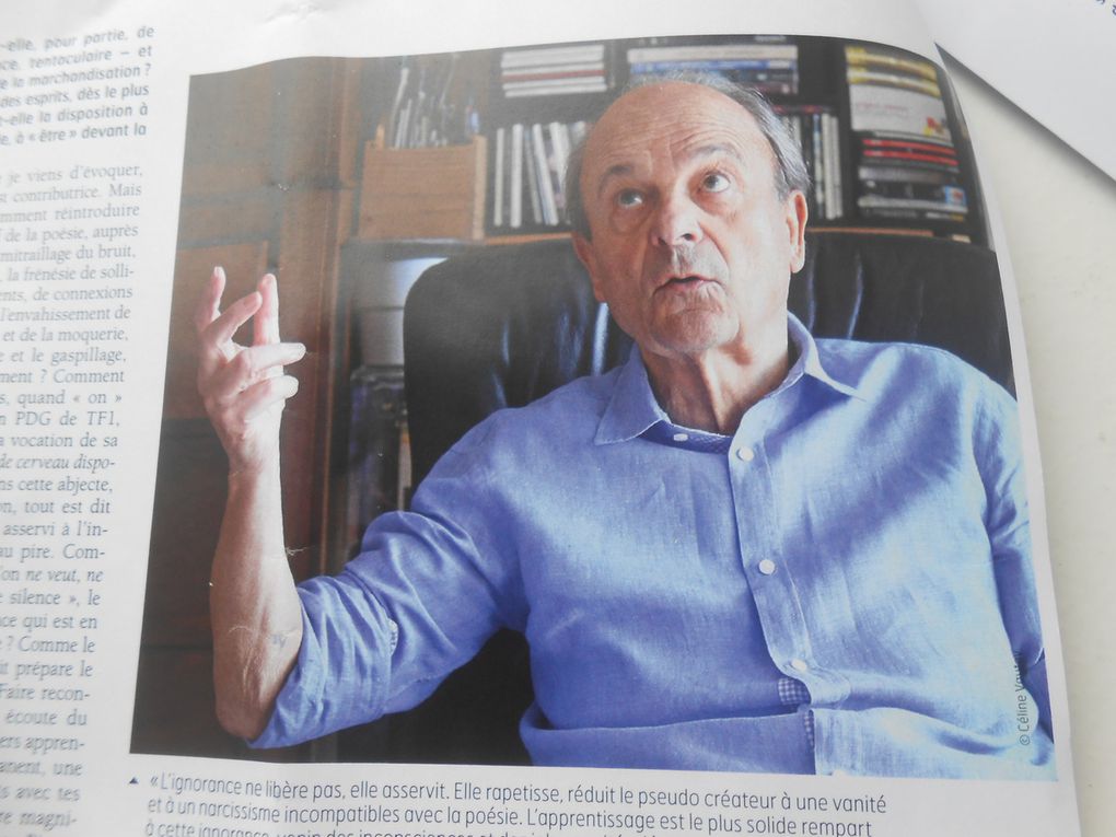 François Montmaneix seul ou avec Yves Bonnefoy et Didier Pobel. L'église Saint-Bruno-les-Chartreux à Lyon lors de ses obsèques. Photos © D.P.