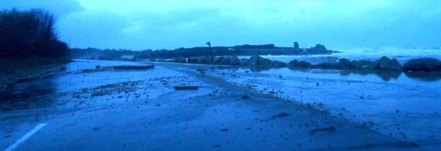 Surprise ce matin... La mer a fait des dégâts!